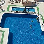باي خانلي بارك 4*