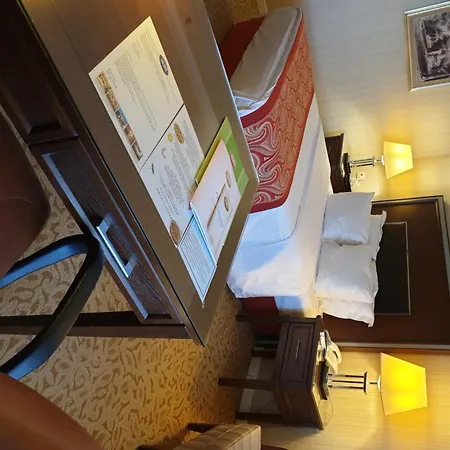 Buyukhanli Park 4*