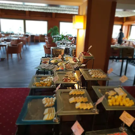Szálloda Buyukhanli Park 4*