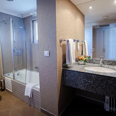 Buyukhanli Park Hotel 4*