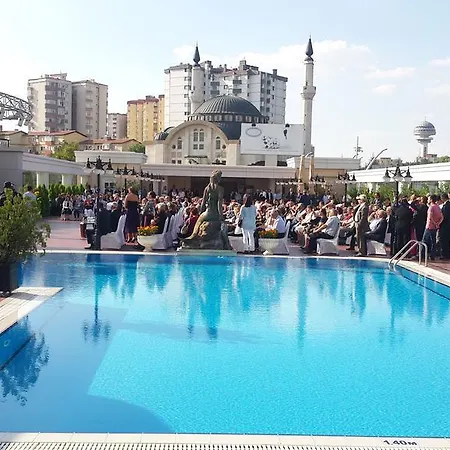 Buyukhanli Park Άγκυρα