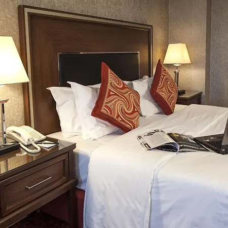 Buyukhanli Park 호텔 4*
