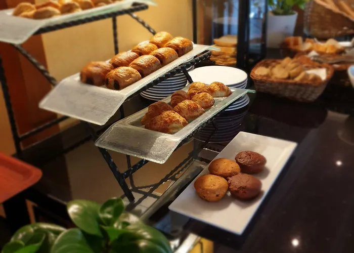 Buyukhanli Park ホテル 4*