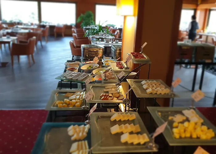 Hotel Buyukhanli Park 4*