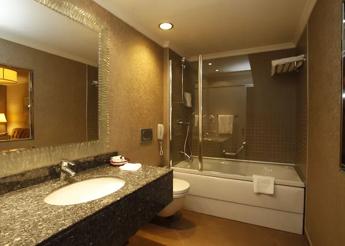 Buyukhanli Park 4* 앙카라