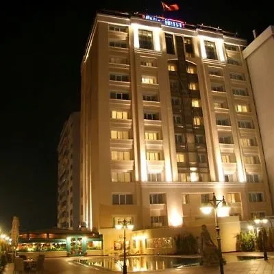Buyukhanli Park מלון 4*